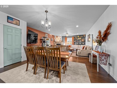 479 SE Leisek Way, Madras, OR 97741 - photo 5