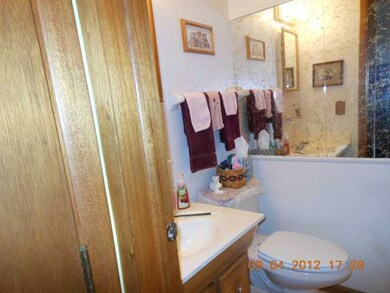 5446 Rockwood Ct unit 13, Columbus, OH 43229 - photo 7