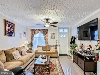 719 E Philadelphia St, York, PA 17403 - photo 4