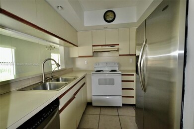 13240 SW 88th Ln unit 207E, Miami, FL 33186 - photo 6