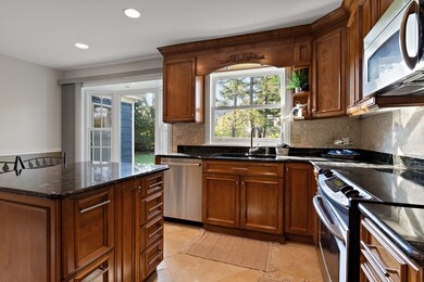 unlisted-address, Des Plaines, IL 60016 - photo 5