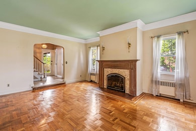 201-20 28th Ave, Flushing, NY 11360 - photo 4