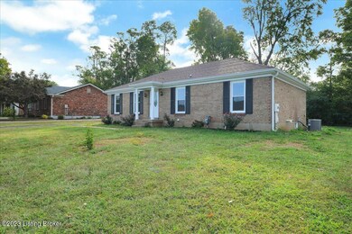 03-8902 Wooded Glen Rd-103