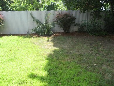 139 S Walnut St unit 139, Quincy, MA 02169 - photo 6