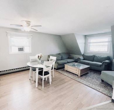 249 Pequot Ave unit 3, New London, CT 06320 - photo 4