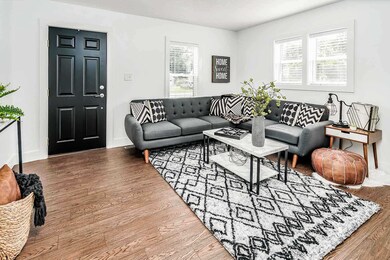 133 E Willow Dr, South Bend, IN 46637 - photo 2