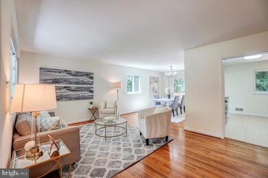 1711 Evelyn Dr, Rockville, MD 20852 - photo 4