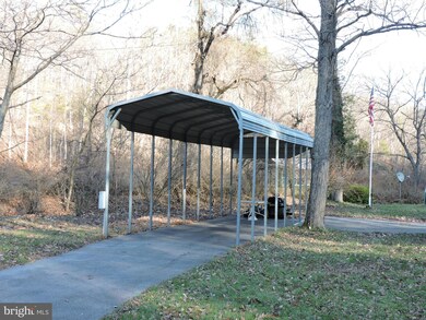 2768 Tub Run Hollow Rd, Hedgesville, WV 25427 - photo 3