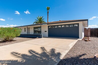 5823 E Des Moines St, Mesa, AZ 85205 - photo 2