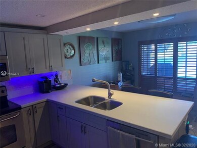 1425 SW 110th Way, Davie, FL 33324 - photo 6