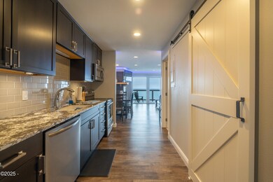 301 Otter Crest Dr Unit 342-343-1