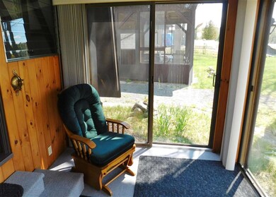 148 Chapel Hill Rd, Wentworth's Location, NH 03579 - photo 5