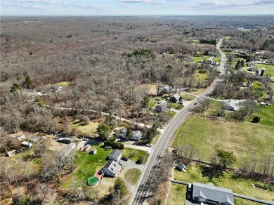 966 Crandall Rd, Tiverton, RI 02878 - photo 3