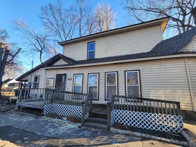 303 E Perry St, Rossville, KS 66533 - photo 3