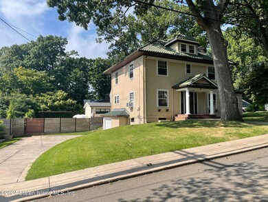 84 Campus Rd 3