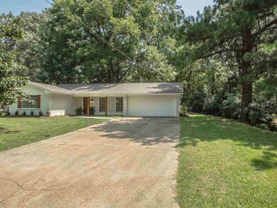 908 Kent Dr, Clinton, MS 39056 - photo 3