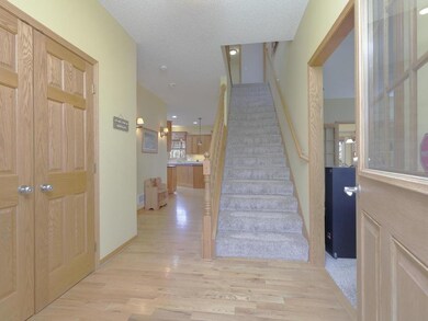 Foyer.