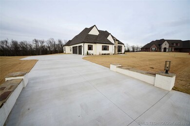 8707 E 107th St N, Owasso, OK 74055 - photo 4
