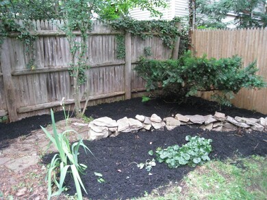 139 Mt Auburn St unit 139, Cambridge, MA 02138 - photo 4