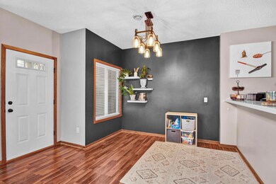 198 Morgan Ln, Circle Pines, MN 55014 - photo 6