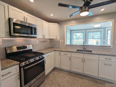 48 Moffett St unit 50, Fords, NJ 08863 - photo 6