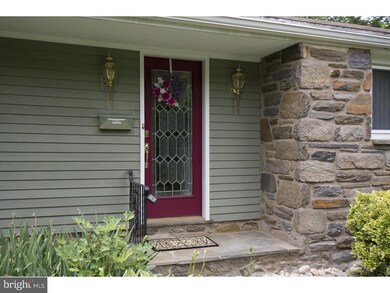 5 Hickory Ln, Wallingford, PA 19086 - photo 3