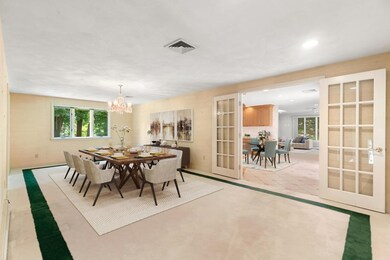 8 Carnegie Place, Lexington, MA 02420 - photo 4