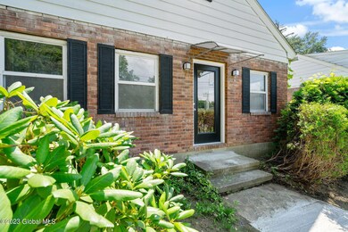 329 N Greenbush Rd, Troy, NY 12180 - photo 4