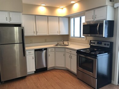 133 Colonial Dr unit 401, White River Junction, VT 05001 - photo 6