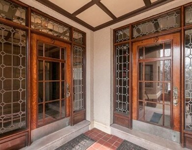 19 Agassiz St unit 22, Cambridge, MA 02140 - photo 3