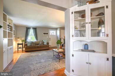 8619 Oakleigh Rd, Parkville, MD 21234 - photo 7