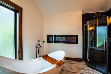 887 Sourwood Dr, Gatlinburg, TN 37738 - photo 3