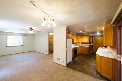 Dinning area looking to kitchen
