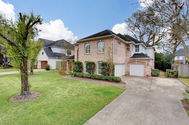 8701 Lanell Ln, Houston, TX 77055 - photo 2