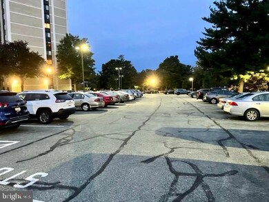 Westlake Towers unit 1207, Bethesda, MD 20817 - photo 7