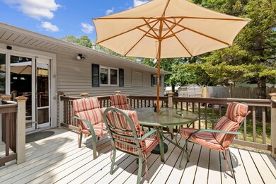 1 Mariette Dr, Portsmouth, NH 03801 - photo 2