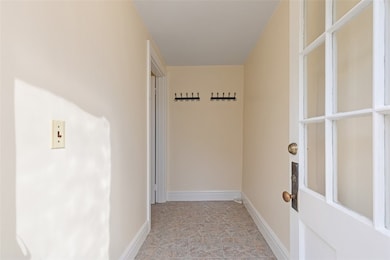 4 Chase Ln, Lincoln, RI 02865 - photo 2