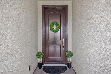 04-5121 E Grandview St-4