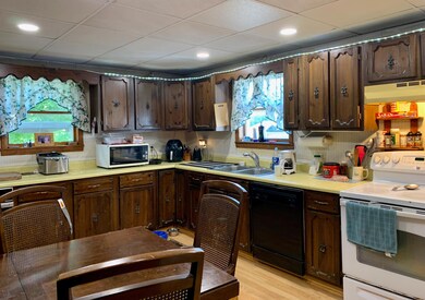 33 Lincoln St, Calais, ME 04619 - photo 6