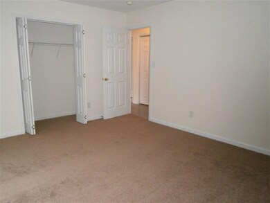 157 Lakewood Dr unit A, Jacksonville, NC 28546 - photo 5