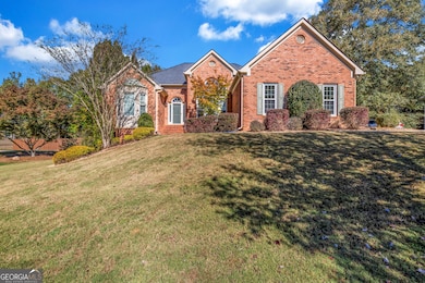 1213 Maple Creek Ln, Loganville, GA 30052 - photo 3