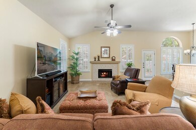 112 N Rockfern Ct, Spring, TX 77380 - photo 4