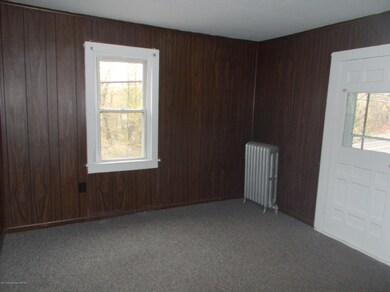 790 Laurel St, Pittston, PA 18640 - photo 5