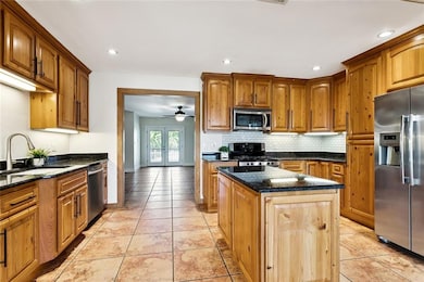 100 W Claiborne Square, Chalmette, LA 70043 - photo 5