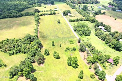 13 Deerwood Rd, Greeneville, TN 37743 - photo 4