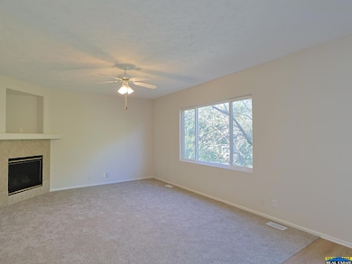 15218 Fowler Ave, Omaha, NE 68116 - photo 5