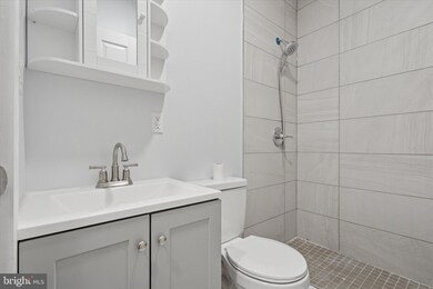 251 S 44th St unit 3, Philadelphia, PA 19104 - photo 7
