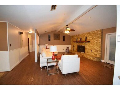 Den/Family/Great Room.