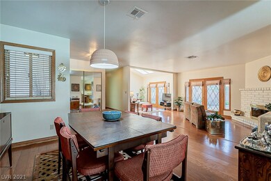 Enjoy entertaining in this home.