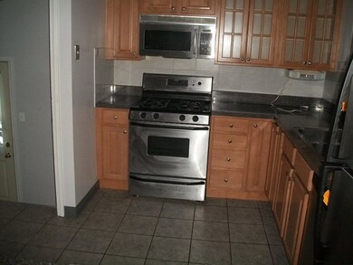 10042 Drury Ln, Westchester, IL 60154 - photo 4